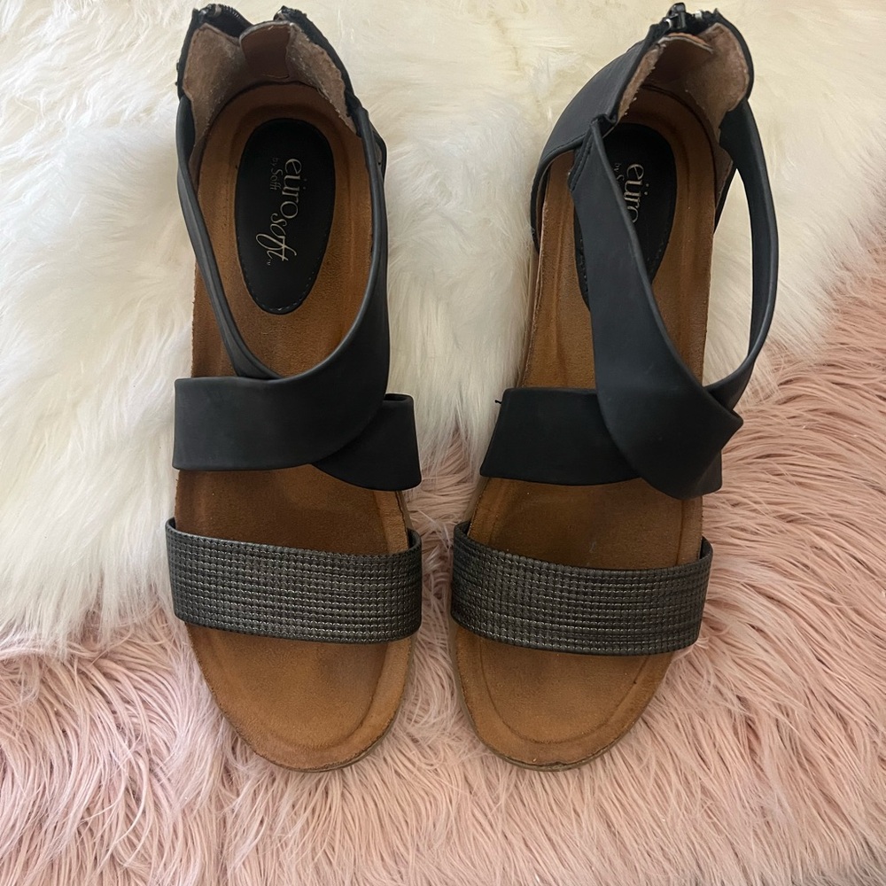 Black and silver sandals